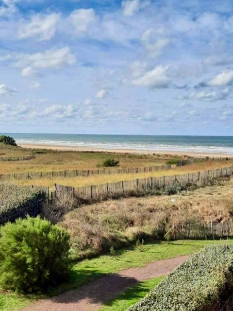 Cabourg-La Mer A Vos Pieds Et La Thalasso A 50 M Extérieur photo